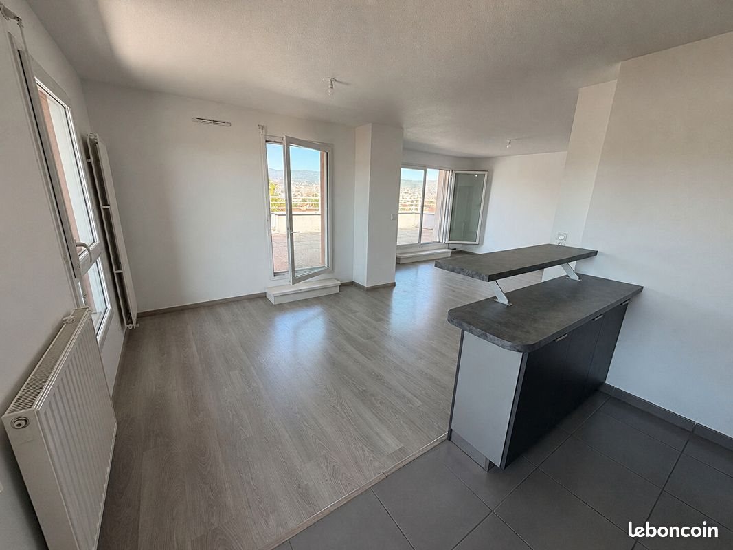 Appartement à louer, 78m², Clermont-Ferrand