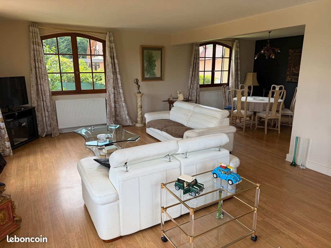 Maison à vendre, 193m², Orcines