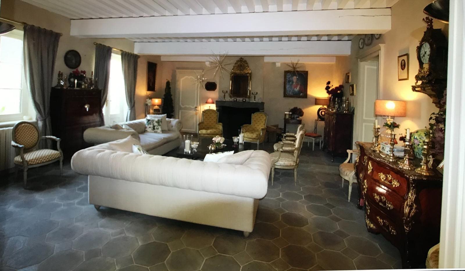 Maison à vendre, 398m², Saint-Laure