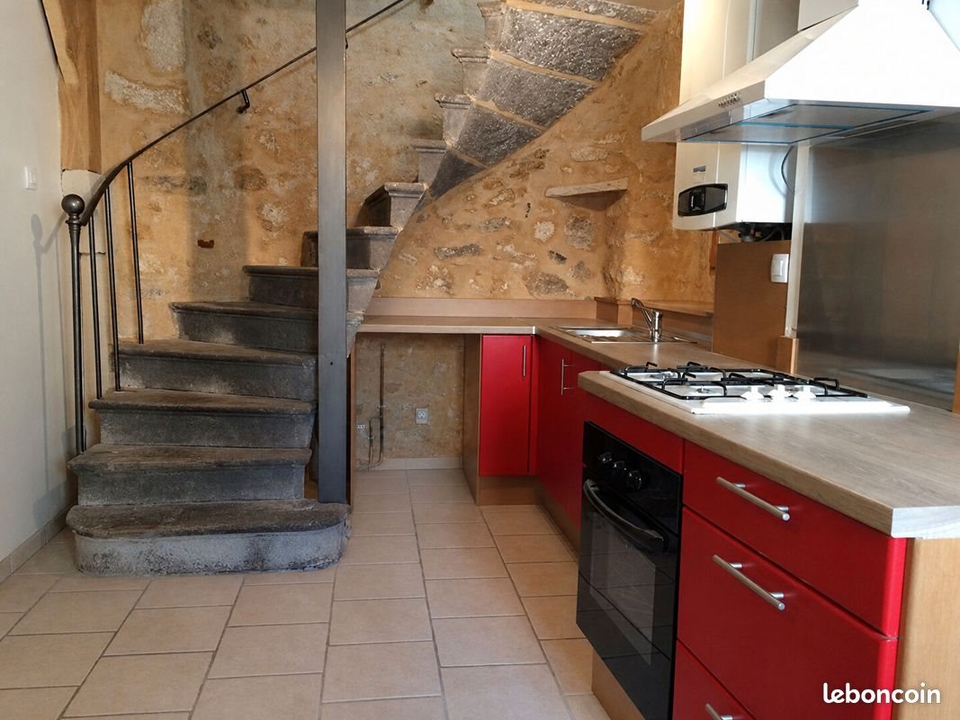 Maison à louer, 100m², Vic-le-Comte