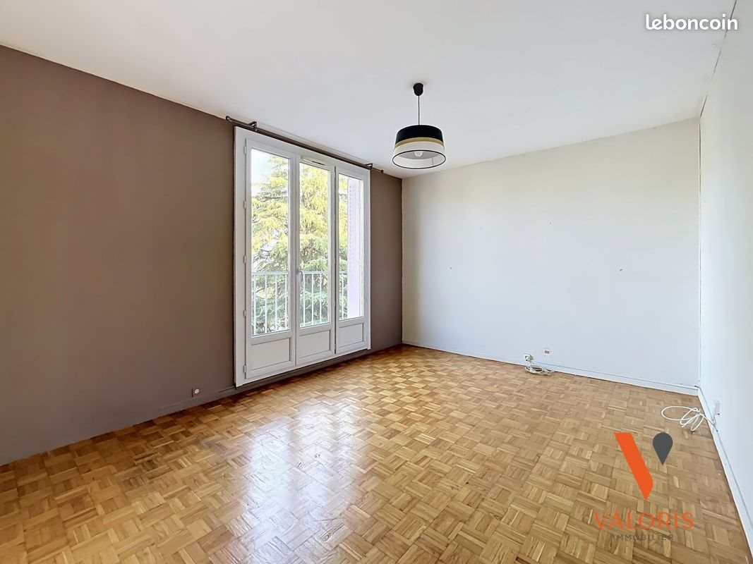 Appartement à louer, 42m², Saint-Martin-d'Hères