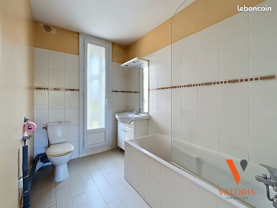 Appartement à louer, 42m², Saint-Martin-d'Hères