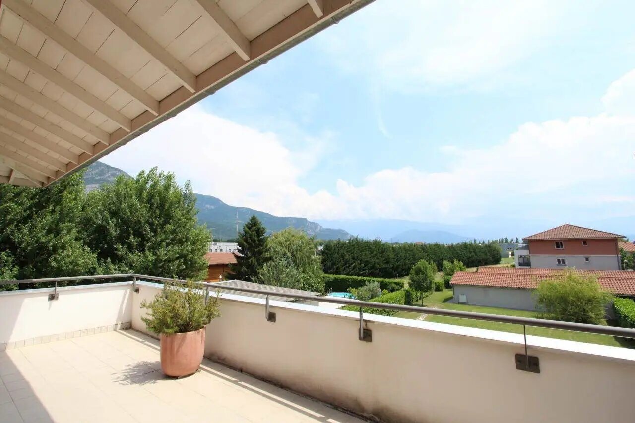 Appartement à louer, 68m², Sassenage