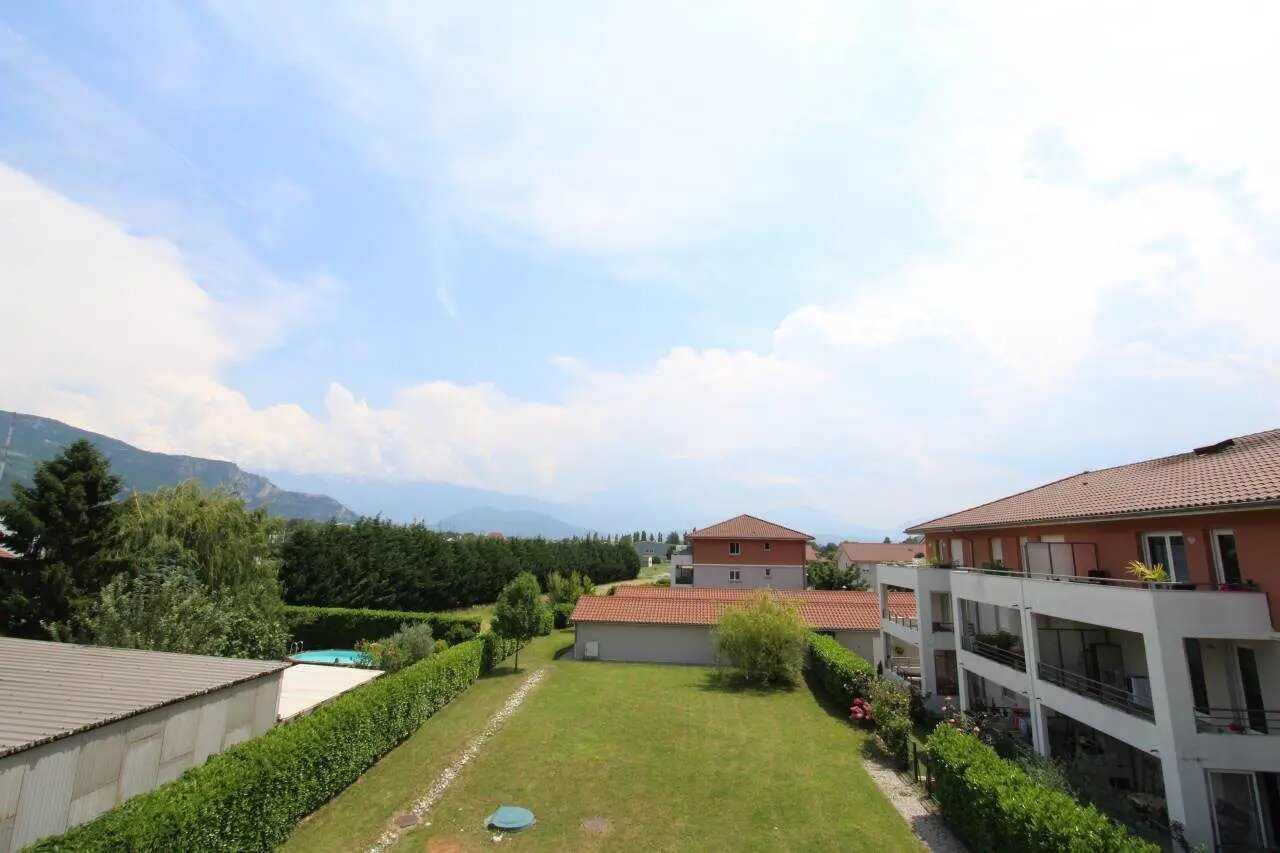 Appartement à louer, 68m², Sassenage