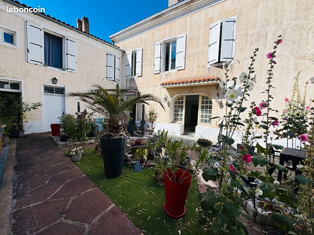 Appartement à vendre, 225m², Saujon