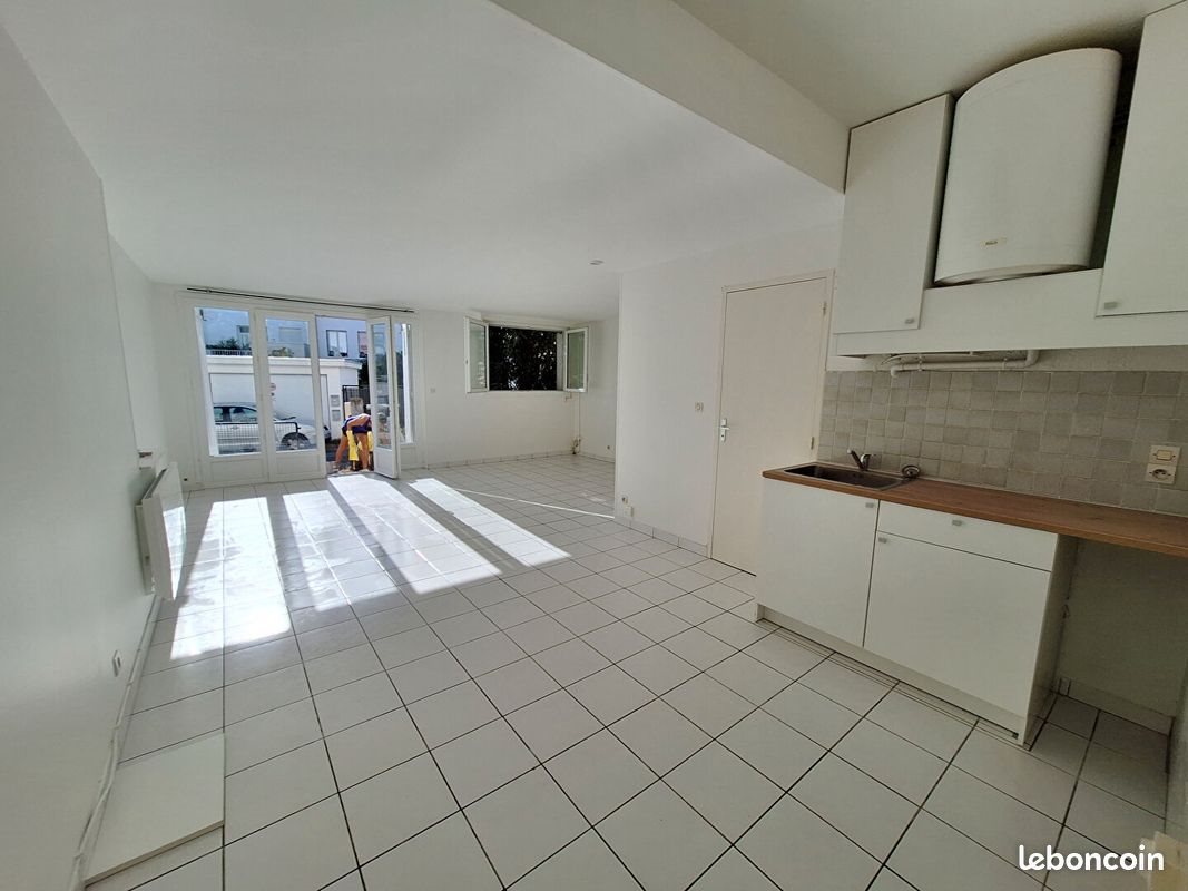 Appartement à louer, 46m², Royan