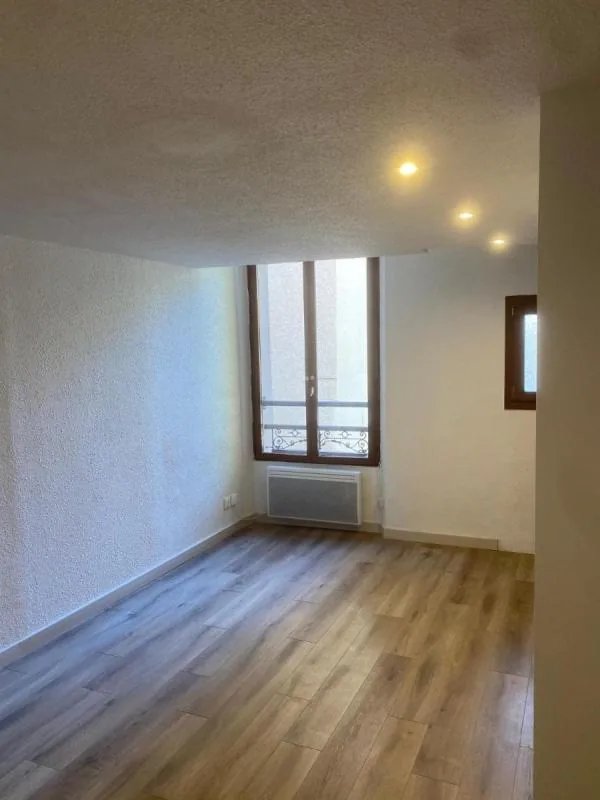 Appartement à louer, 32m², Manosque