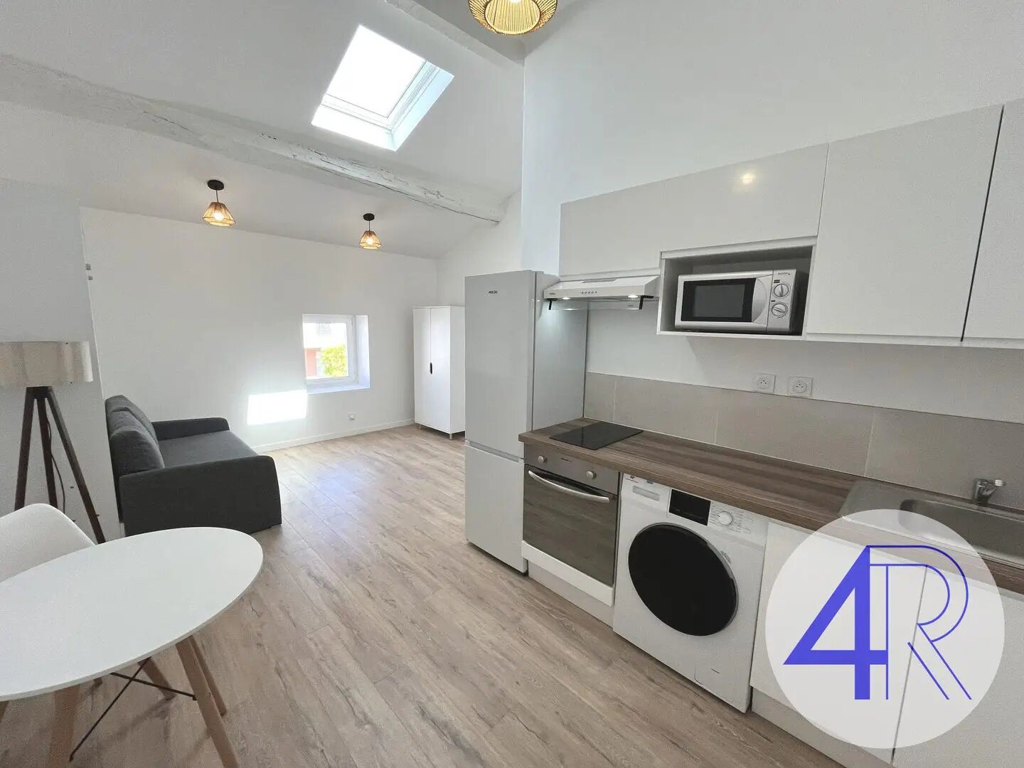 Appartement à louer, 24m², Belleville