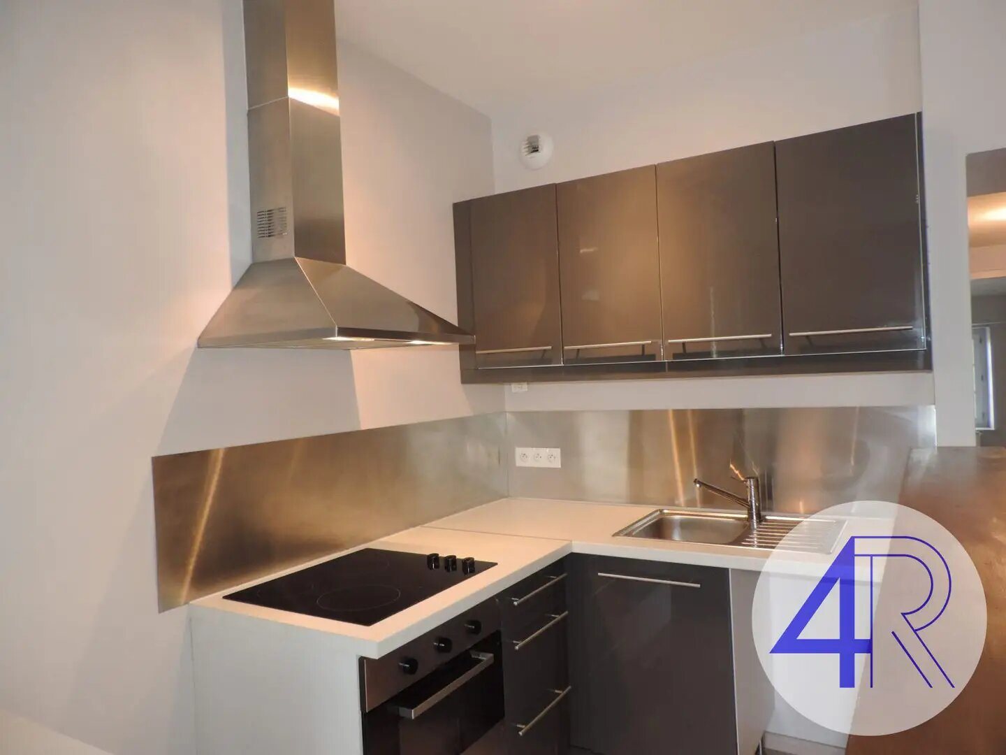 Appartement à louer, 58m², Belleville