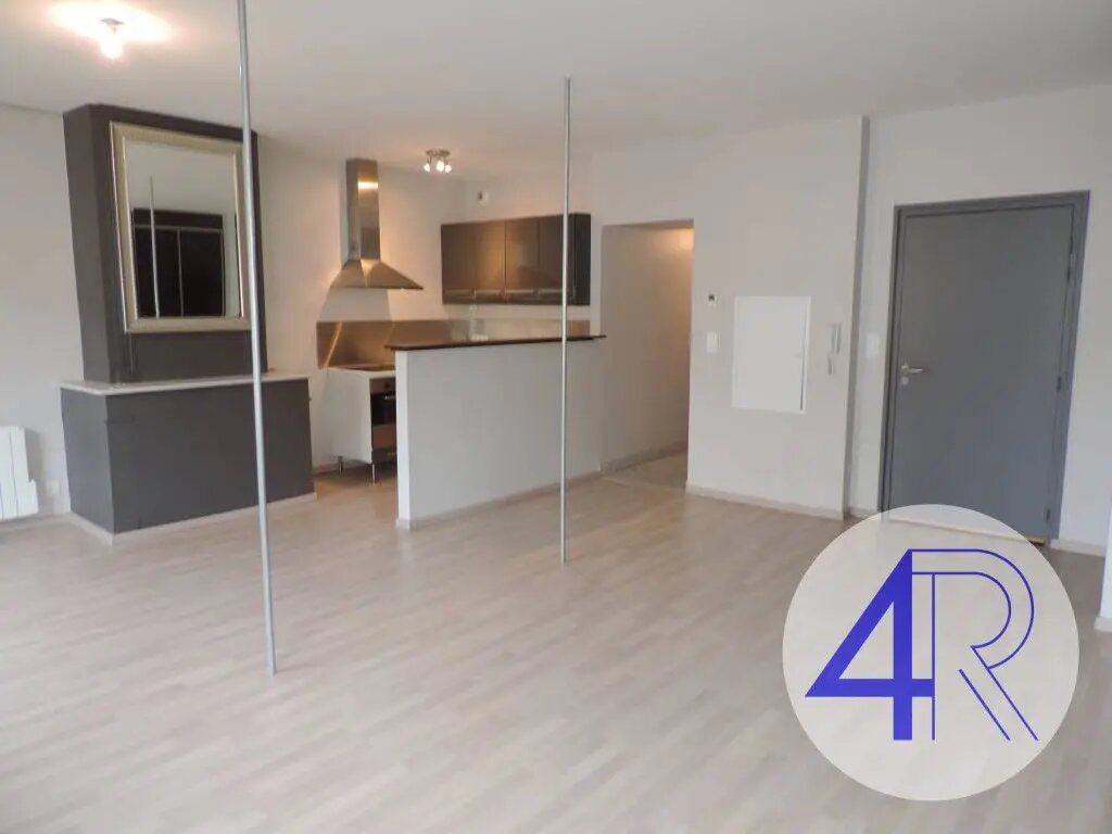 Appartement à louer, 58m², Belleville