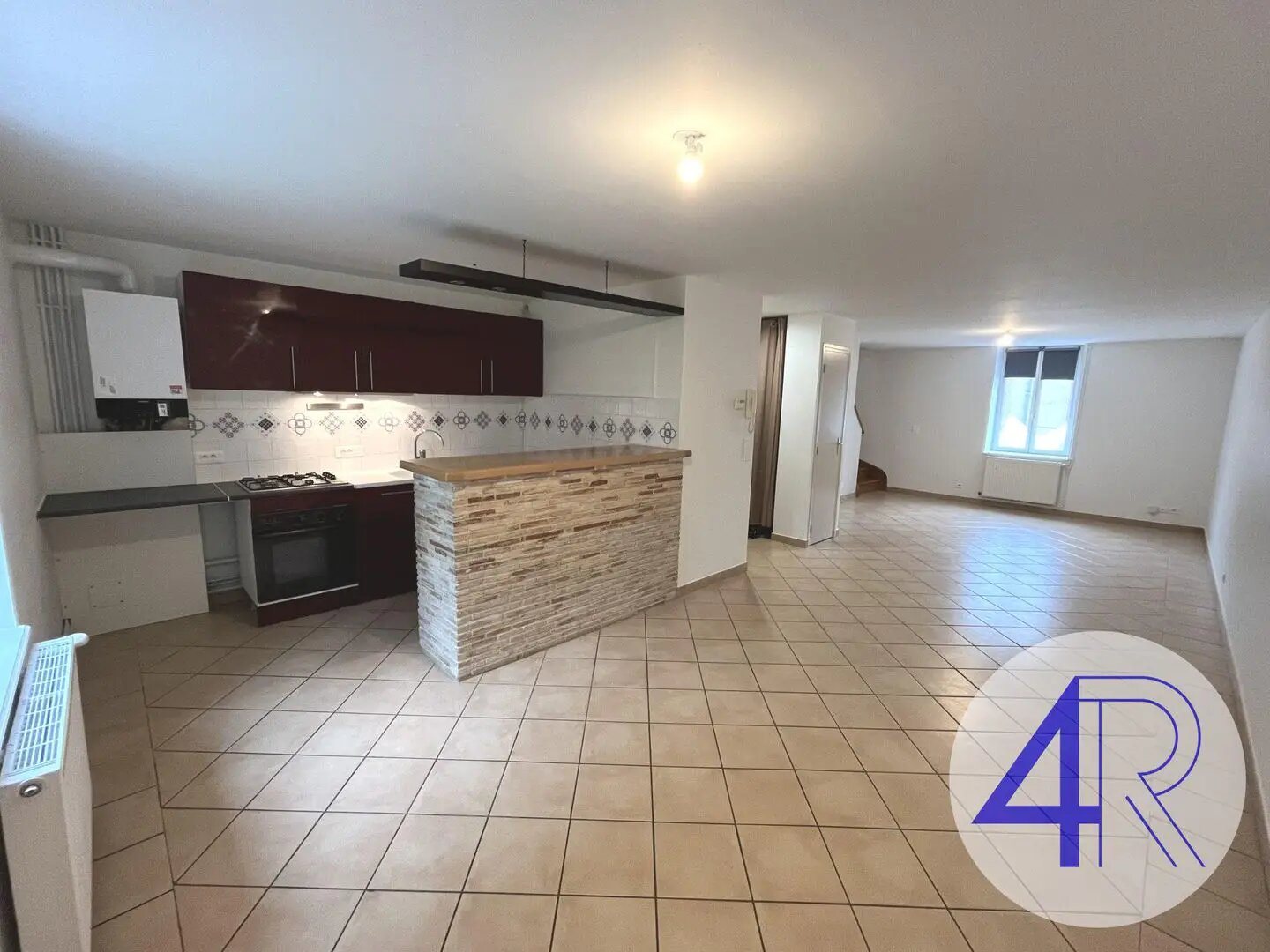Appartement à louer, 77m², Belleville