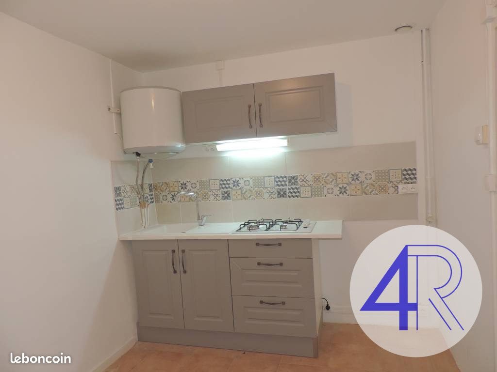 Appartement à louer, 47m², Belleville
