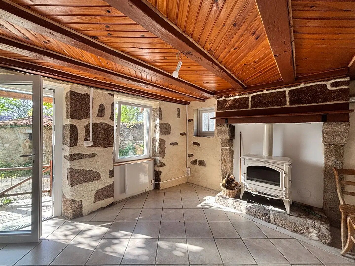 Maison à louer, 56m², Compreignac