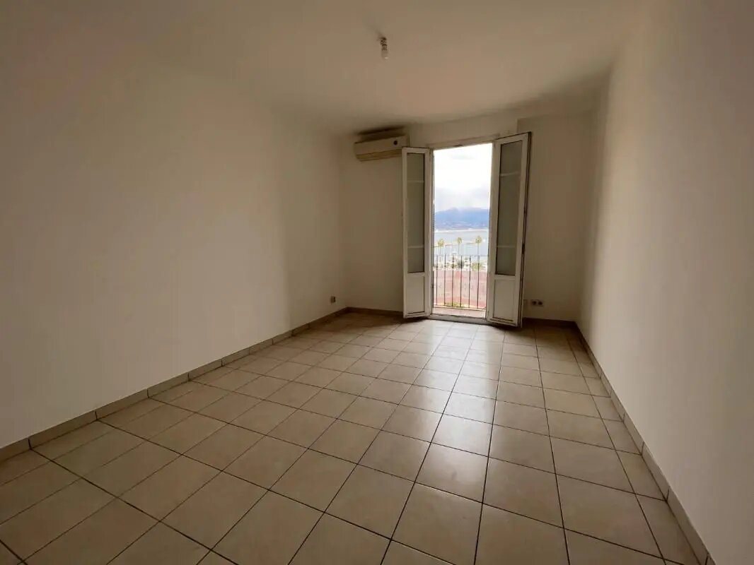 Appartement à louer, 44m², Ajaccio
