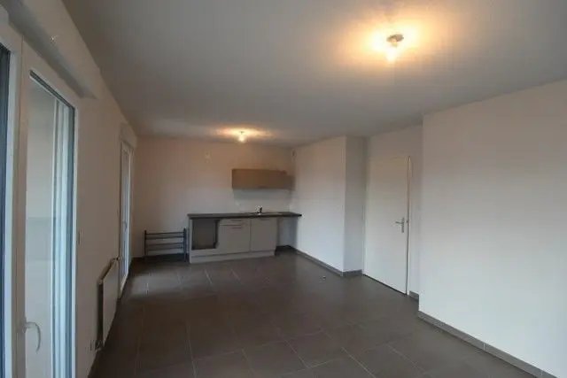 Appartement à louer, 44m², Sarrola-Carcopino