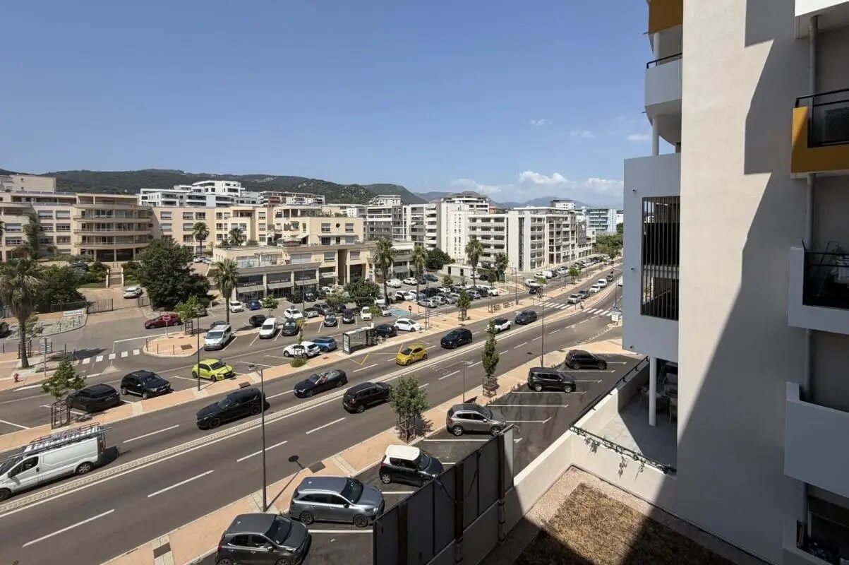 Appartement à louer, 29m², Ajaccio