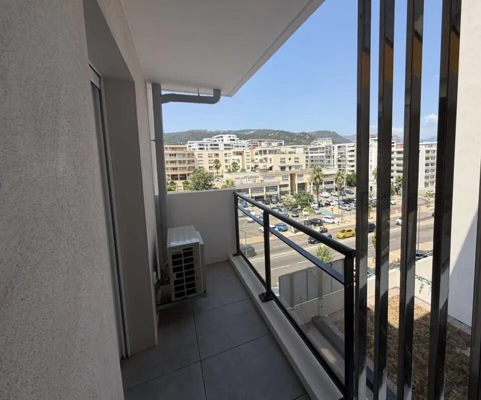 Appartement à louer, 29m², Ajaccio