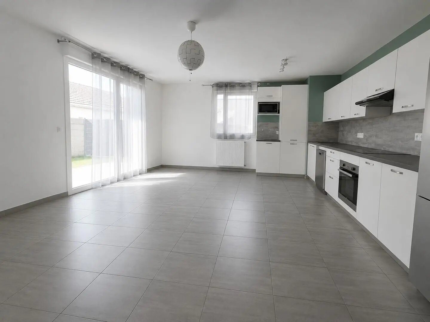 Appartement à louer, 71m², Saint-Laurent-de-Mure