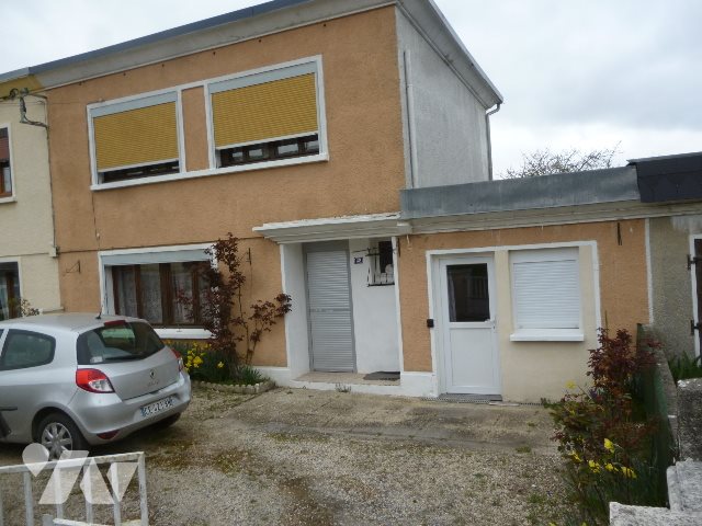 Maison à vendre, 92m², Ribemont