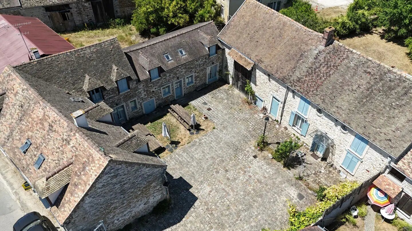 Maison à vendre, 480m², Saint-Martin-en-Bière