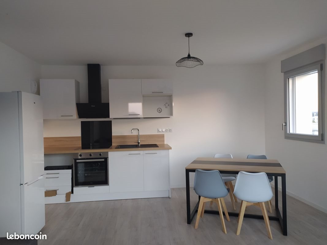 Appartement à louer, 61m², Avrillé