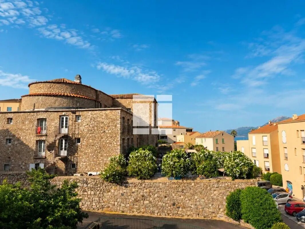 Appartement à vendre, 86m², Calvi