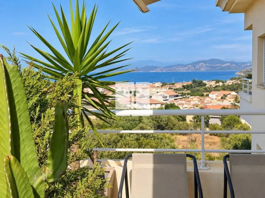 Appartement à vendre, 62m², L'Île-Rousse