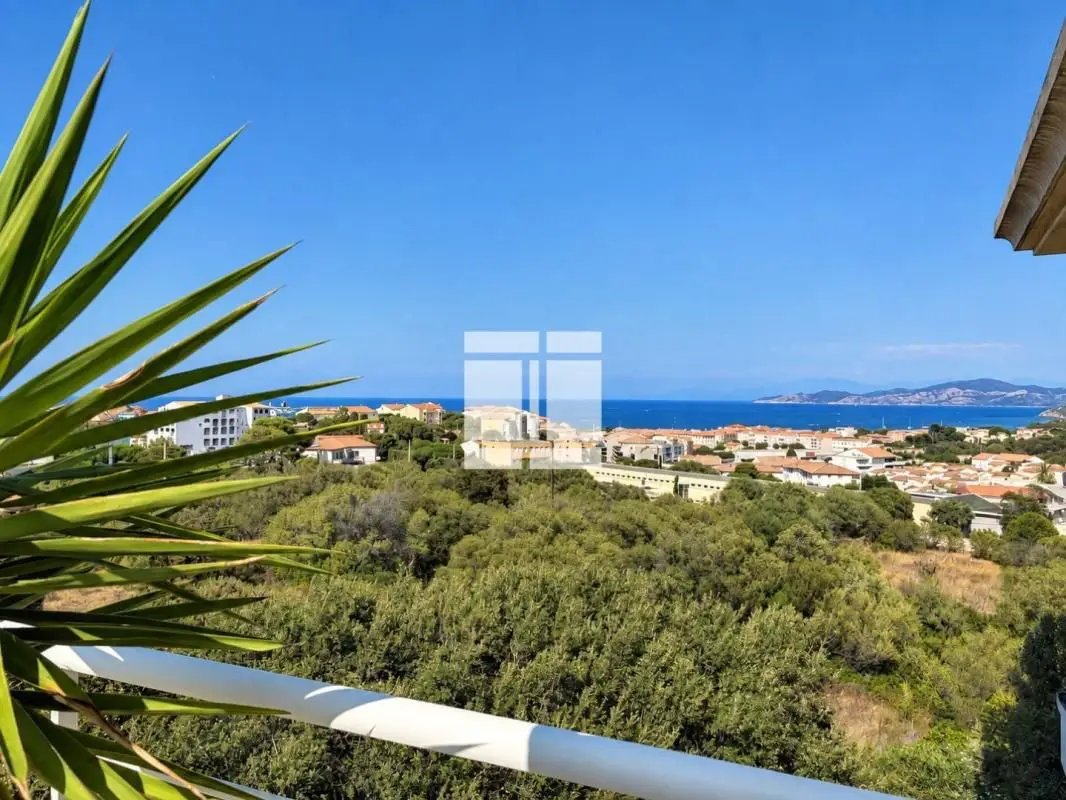 Appartement à vendre, 62m², L'Île-Rousse