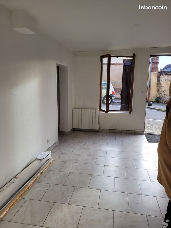 Maison à louer, 71m², Nonancourt