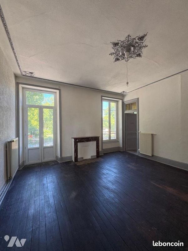 Appartement à louer, 104m², Tournon-sur-Rhône