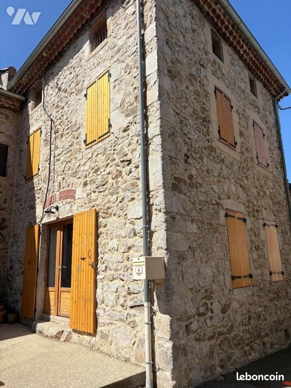 Maison à louer, 64m², Eclassan