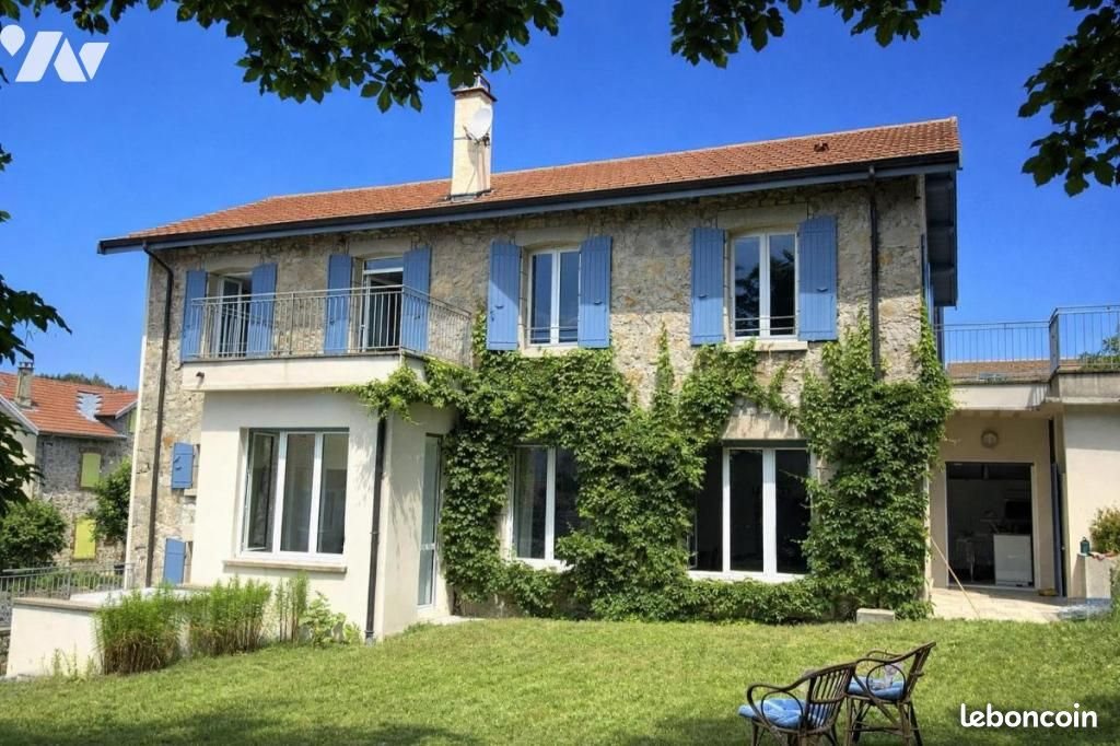 Maison à vendre, 213m², Lalouvesc
