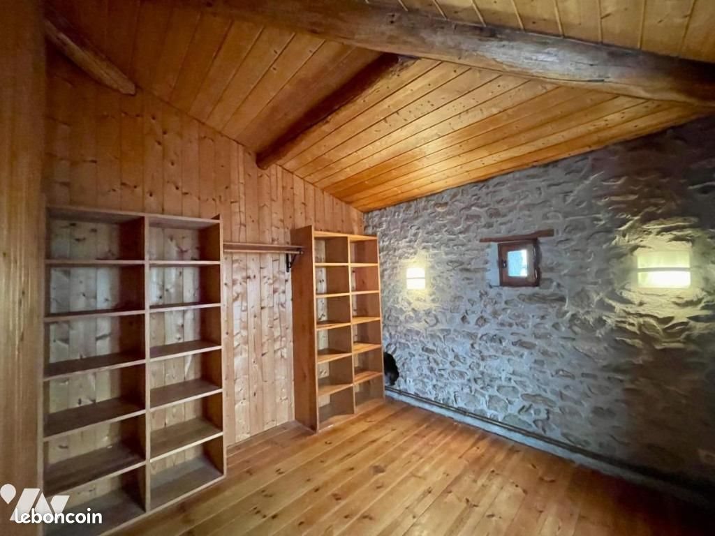 Maison à vendre, 160m², Étables