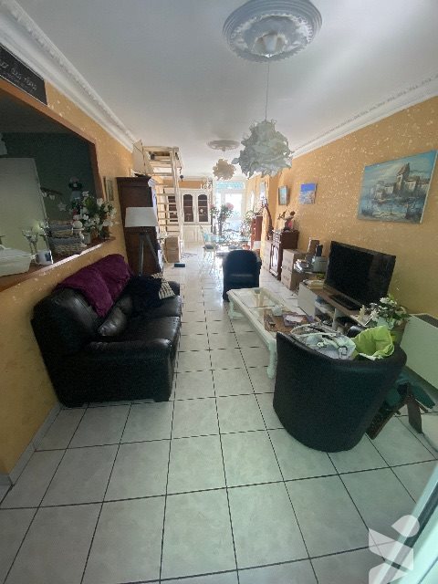 Maison à vendre, 97m², Laval
