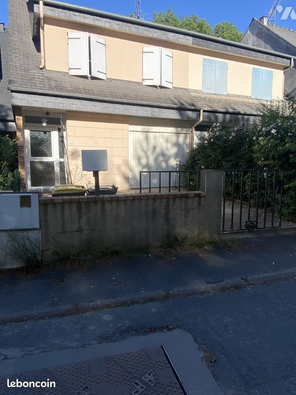 Maison à vendre, 97m², Laval