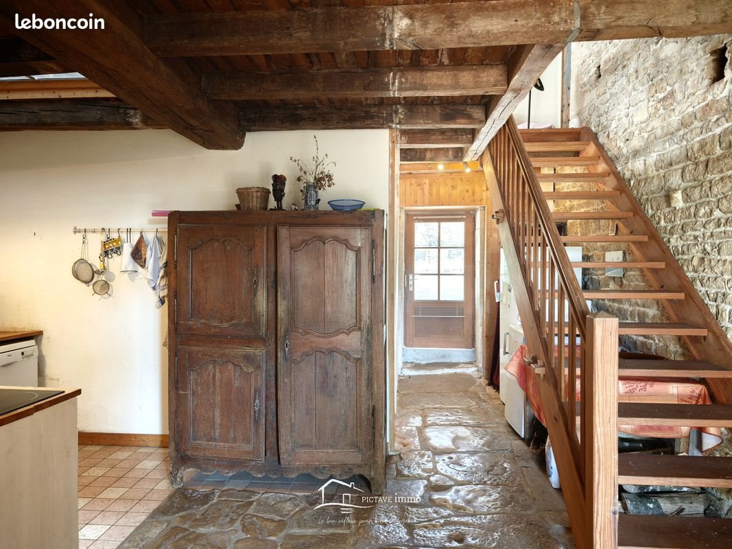 Maison à vendre, 202m², Saint-Coutant