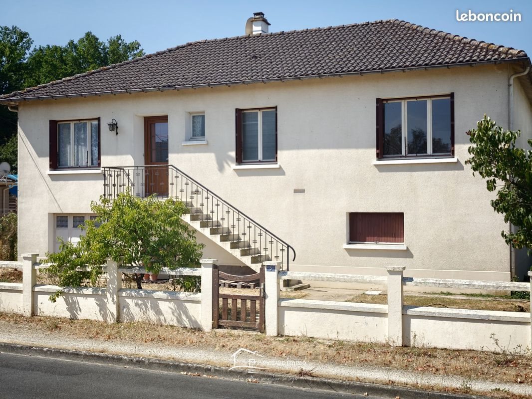 Maison à vendre, 105m², Lezay