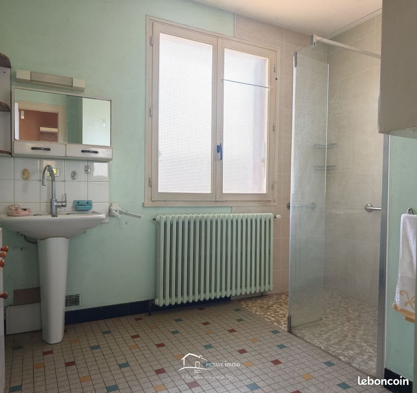 Maison à vendre, 105m², Lezay