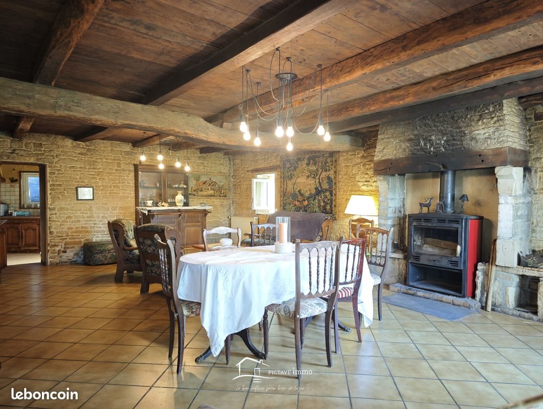 Maison à vendre, 140m², Lezay