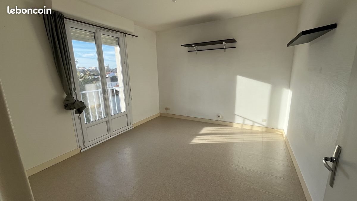 Appartement à louer, 54m², Niort