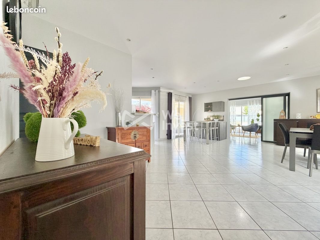Maison à vendre, 223m², Mozac