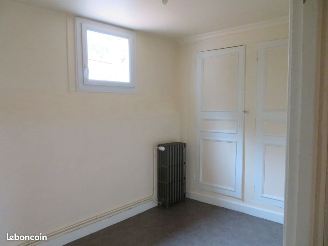 Appartement à louer, 80m², Billom