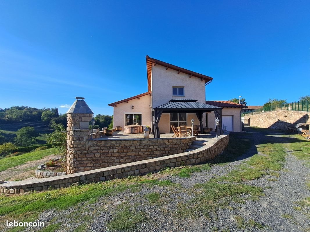 Maison à vendre, 145m², Saint-Dier-d'Auvergne