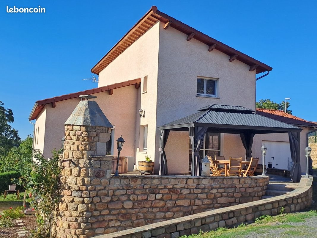 Maison à vendre, 145m², Saint-Dier-d'Auvergne