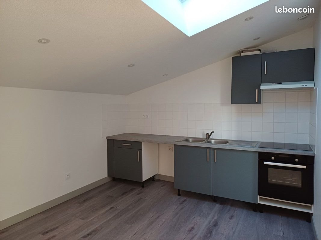 Appartement à louer, 34m², Billom