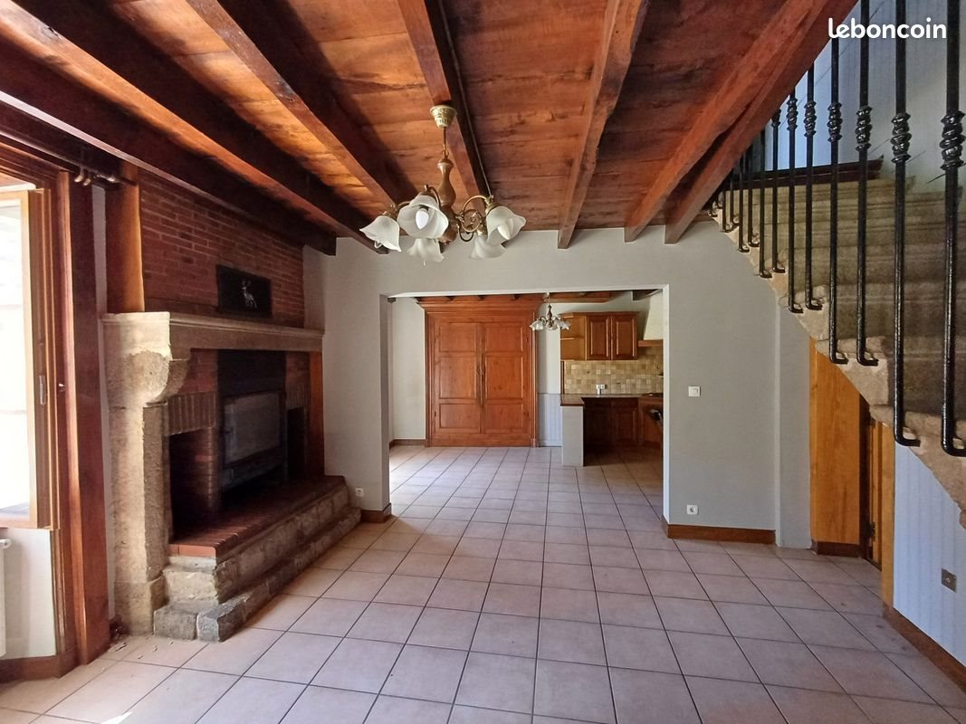 Maison à vendre, 128m², Montmorin