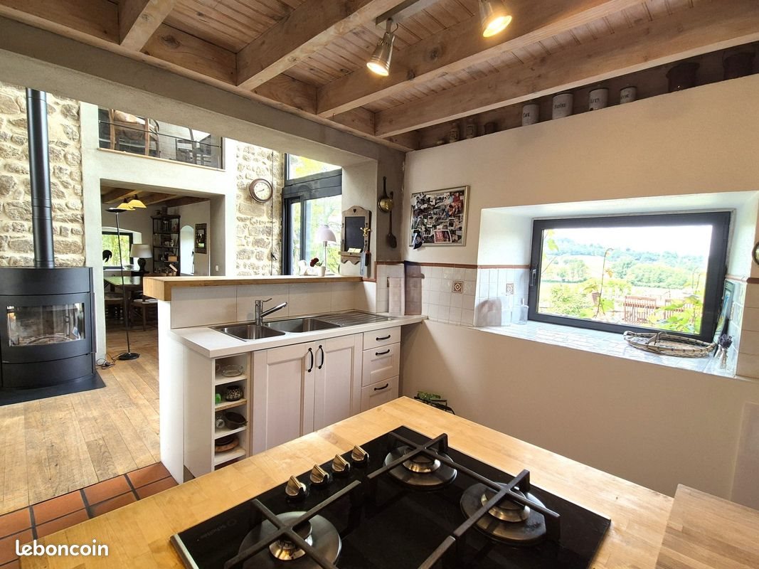 Maison à vendre, 168m², Domaize