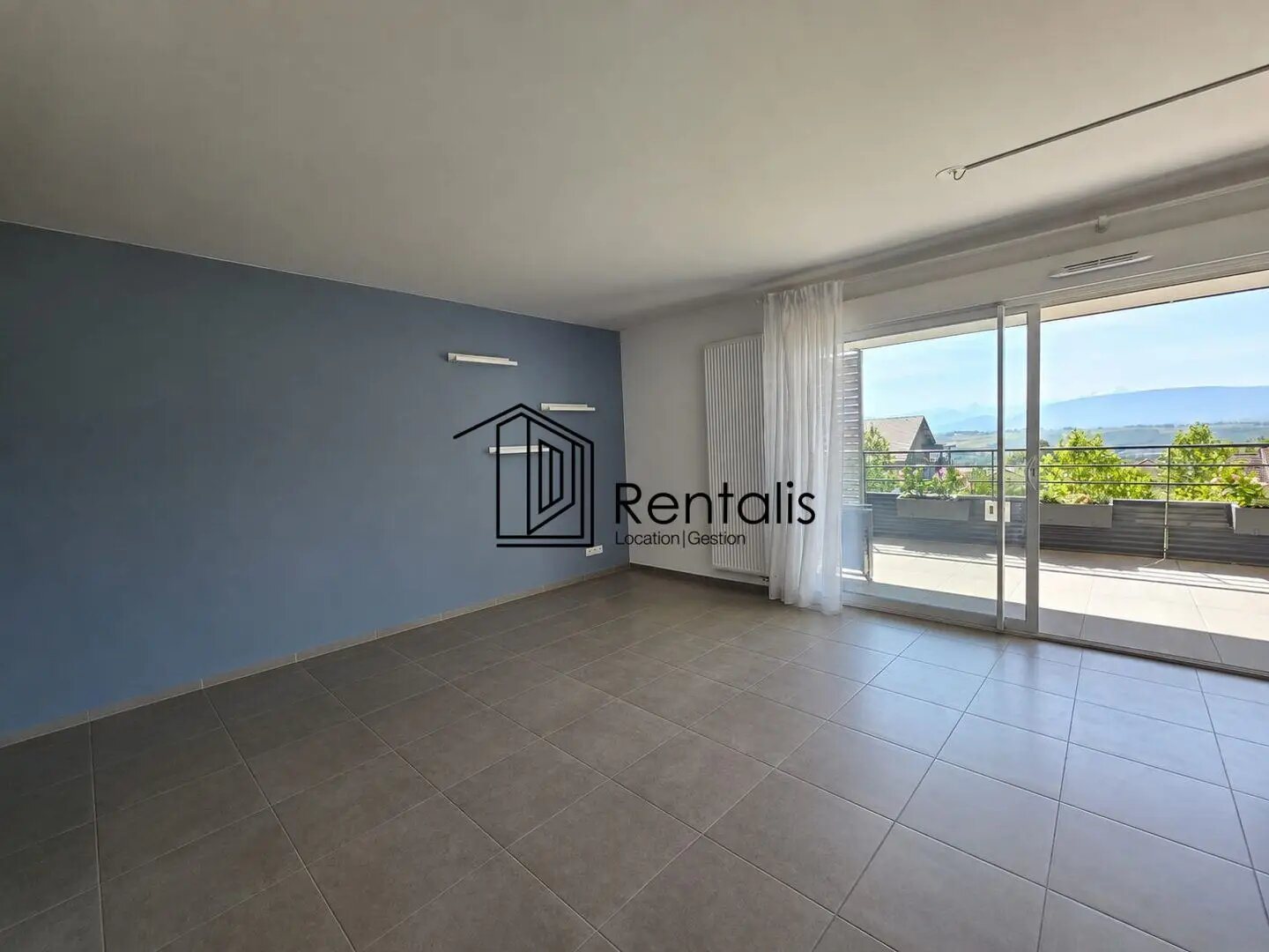 Appartement à louer, 87m², Thoiry
