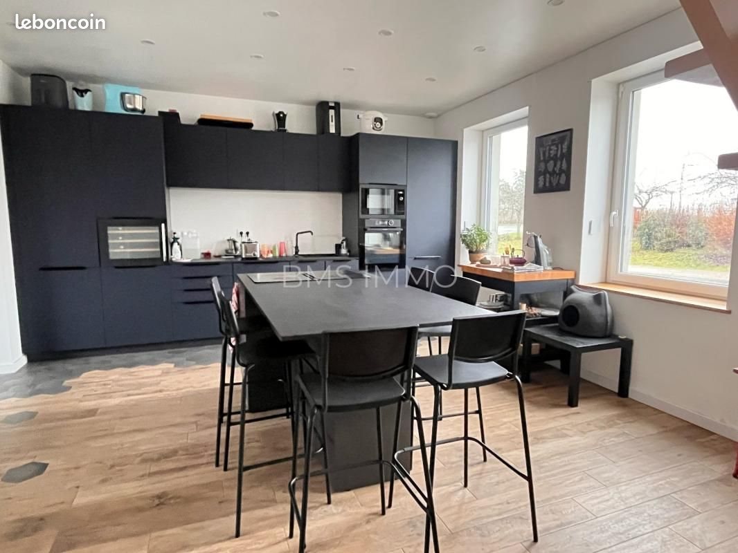 Maison à vendre, 170m², Nomain