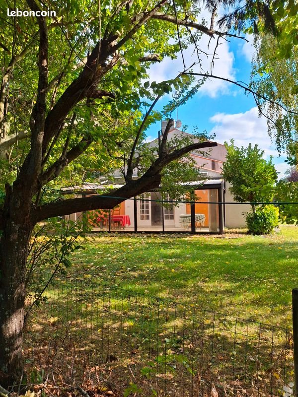 Maison à vendre, 104m², Vouillé-les-Marais